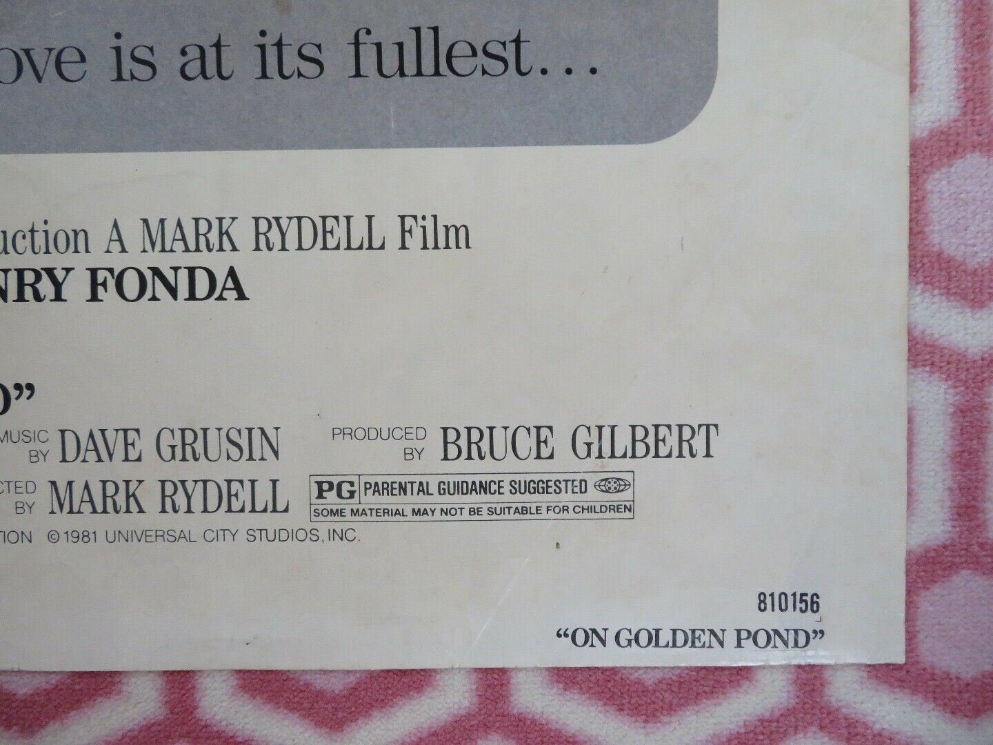 ON GOLDEN POND FOLDED US ONE SHEET POSTER KATHERINE HEPBURN HENRY FONDA 1981 Movie posters