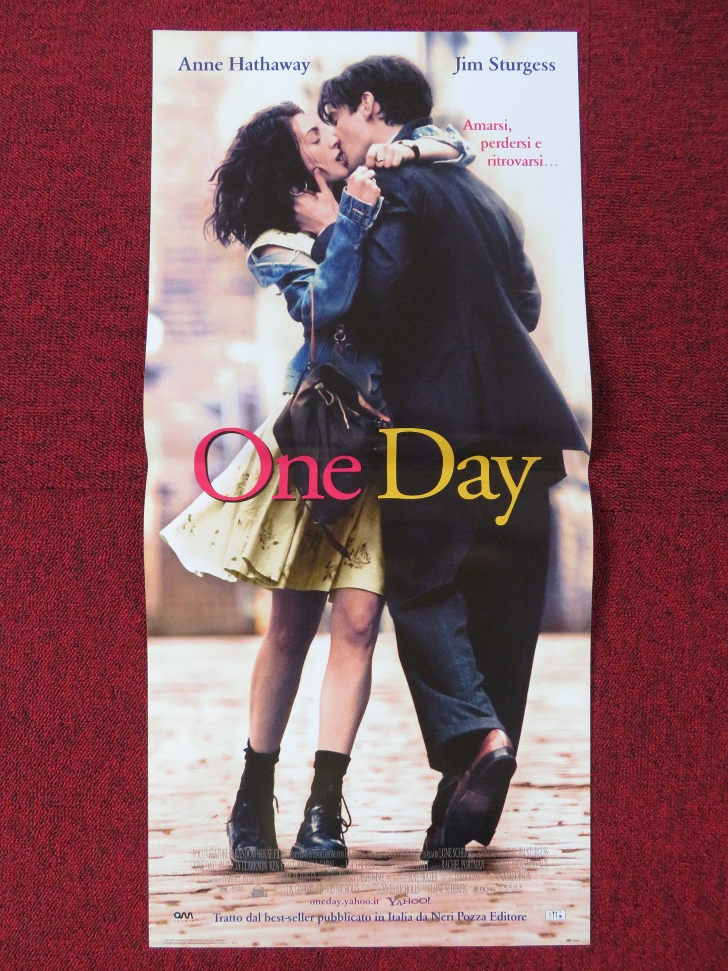 ONE DAY ITALIAN LOCANDINA POSTER ANNE HATHAWAY JIM STURGESS 2011 Rendezvous Cinema Movie posters