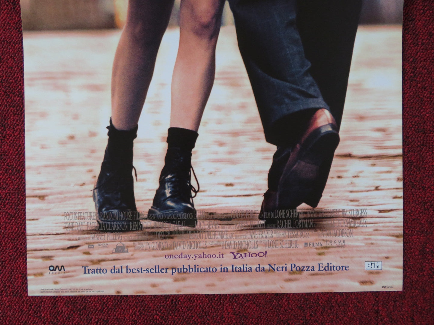 ONE DAY ITALIAN LOCANDINA POSTER ANNE HATHAWAY JIM STURGESS 2011 Rendezvous Cinema Movie posters