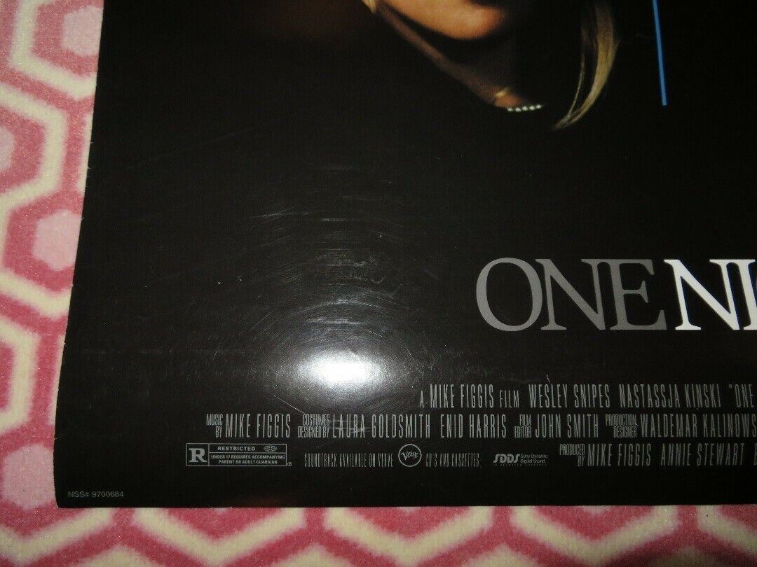 ONE NIGHT STAND US ONE SHEET ROLLED POSTER WESLEY SNIPES 1997 Rendezvous Cinema Movie posters