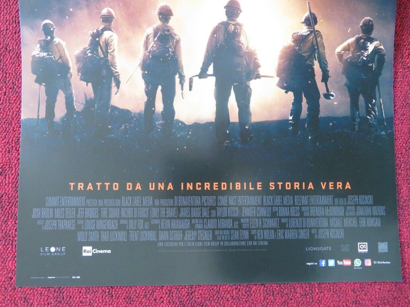 ONLY THE BRAVE ITALIAN LOCANDINA (26.5"x12.5") POSTER JOSH BROLIN MILES TELLER - Rendezvous Cinema