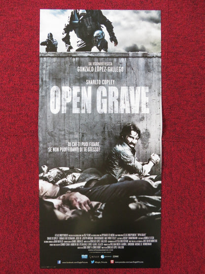 OPEN GRAVE ITALIAN LOCANDINA POSTER SHARLTO COPLEY THOMAS KRETSCHMANN 2013 Rendezvous Cinema Movie posters