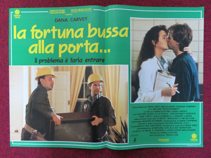 OPPORTUNITY KNOCKS - E ITALIAN FOTOBUSTA POSTER DANA CARVEY ROBERT LOGGIA 1990 Rendezvous Cinema Movie posters
