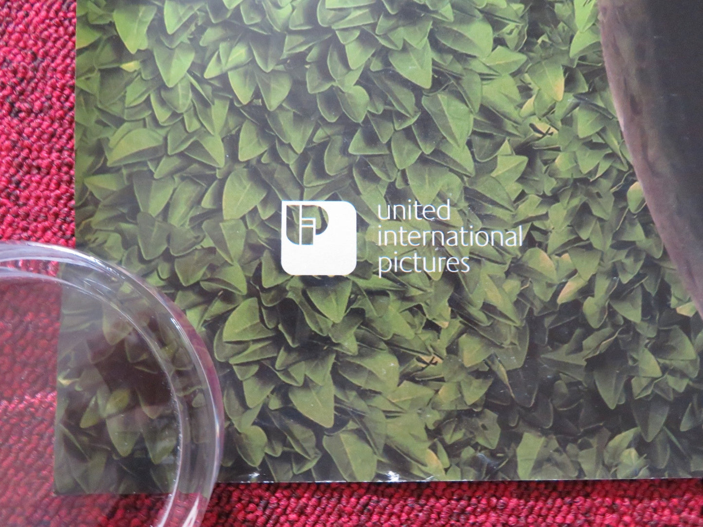 OVER THE HEDGE - B UK QUAD ROLLED POSTER BRUCE WILLIS STEVE CARELL 2006 Rendezvous Cinema Movie posters