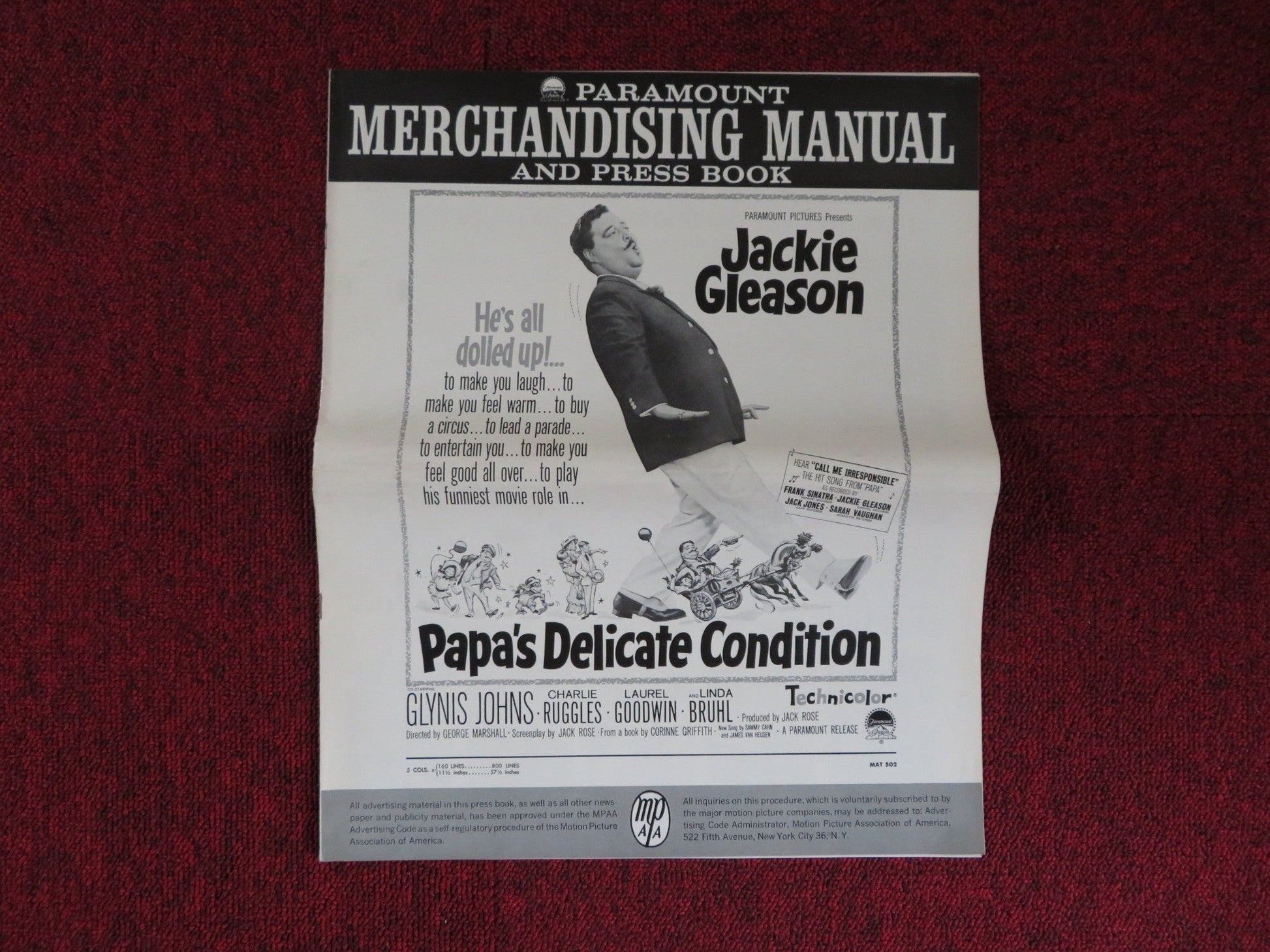 PAPA'S DELICATE CONDITION UNCUT PARAMOUNT FOLDED PRESS BOOK JACKIE GLEESON 1963 Rendezvous Cinema Movie posters
