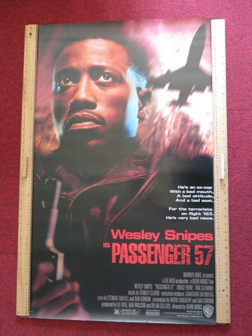 PASSENGER 57 US ONE SHEET ROLLED POSTER WESLEY SNIPES TOM SIZEMORE 1992 Movie posters