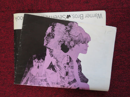 PETULIA UNCUT WARNER BROS. FOLDED PRESS BOOK JULIE CHRISTIE GEORGE C.SCOTT 1968 Rendezvous Cinema Movie posters
