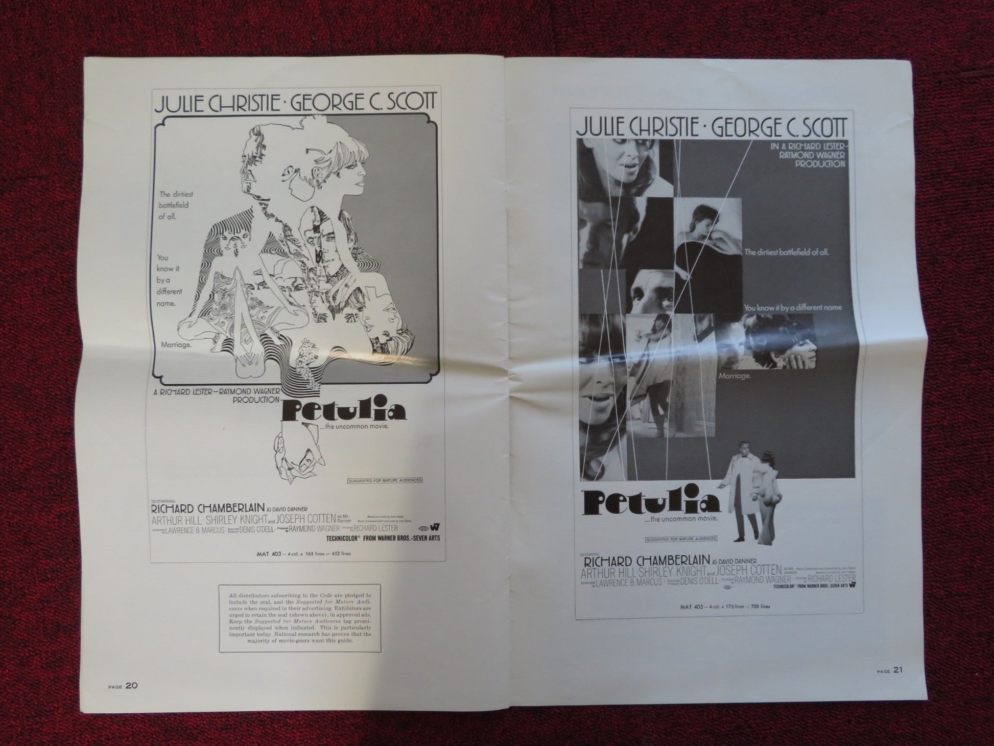 PETULIA UNCUT WARNER BROS. FOLDED PRESS BOOK JULIE CHRISTIE GEORGE C.SCOTT 1968 Rendezvous Cinema Movie posters