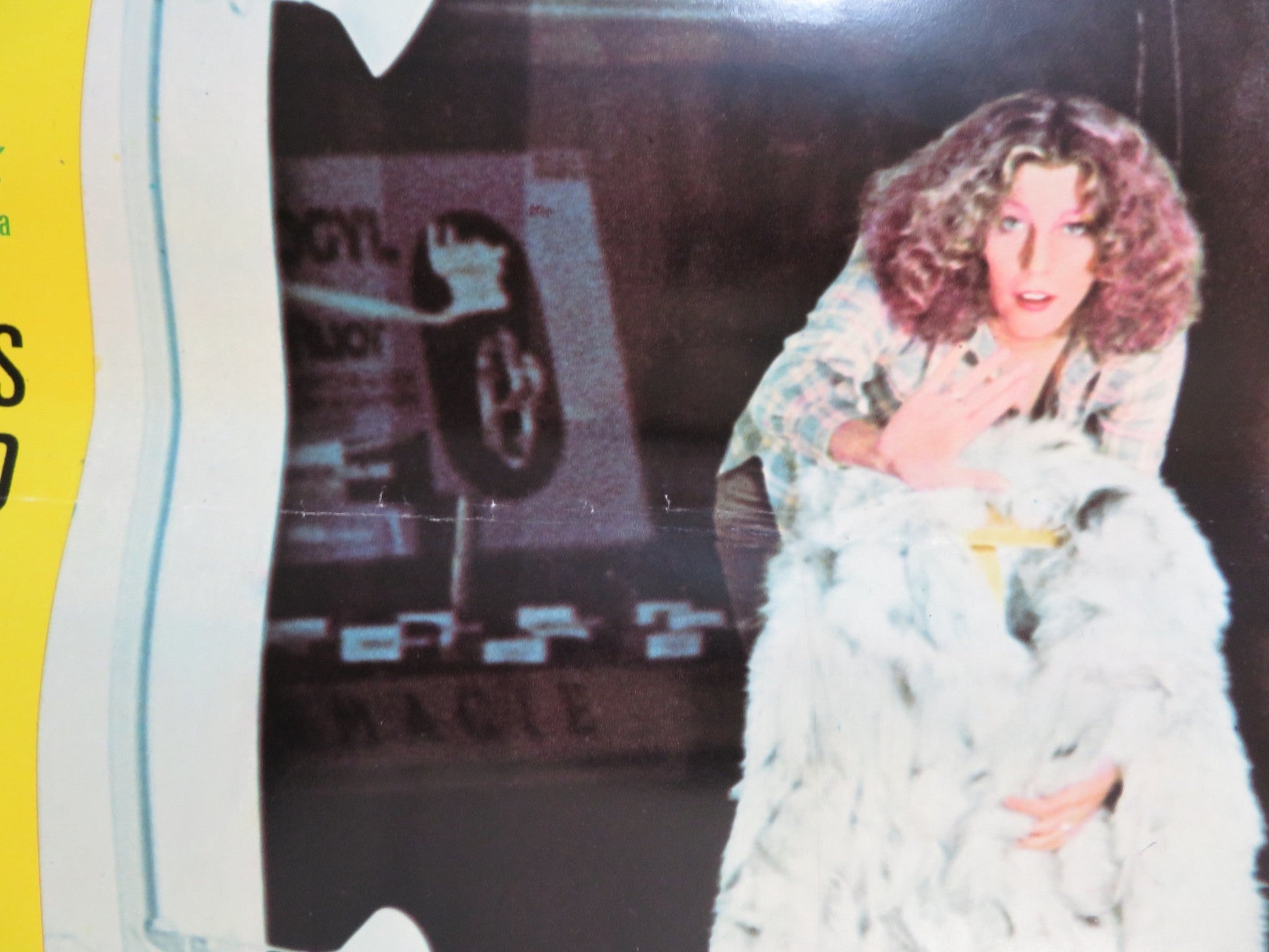 POLICE PYTHON 357 - B ITALIAN FOTOBUSTA POSTER YVES MONTAND SIMONE SIGNORET 1976 Rendezvous Cinema Movie posters