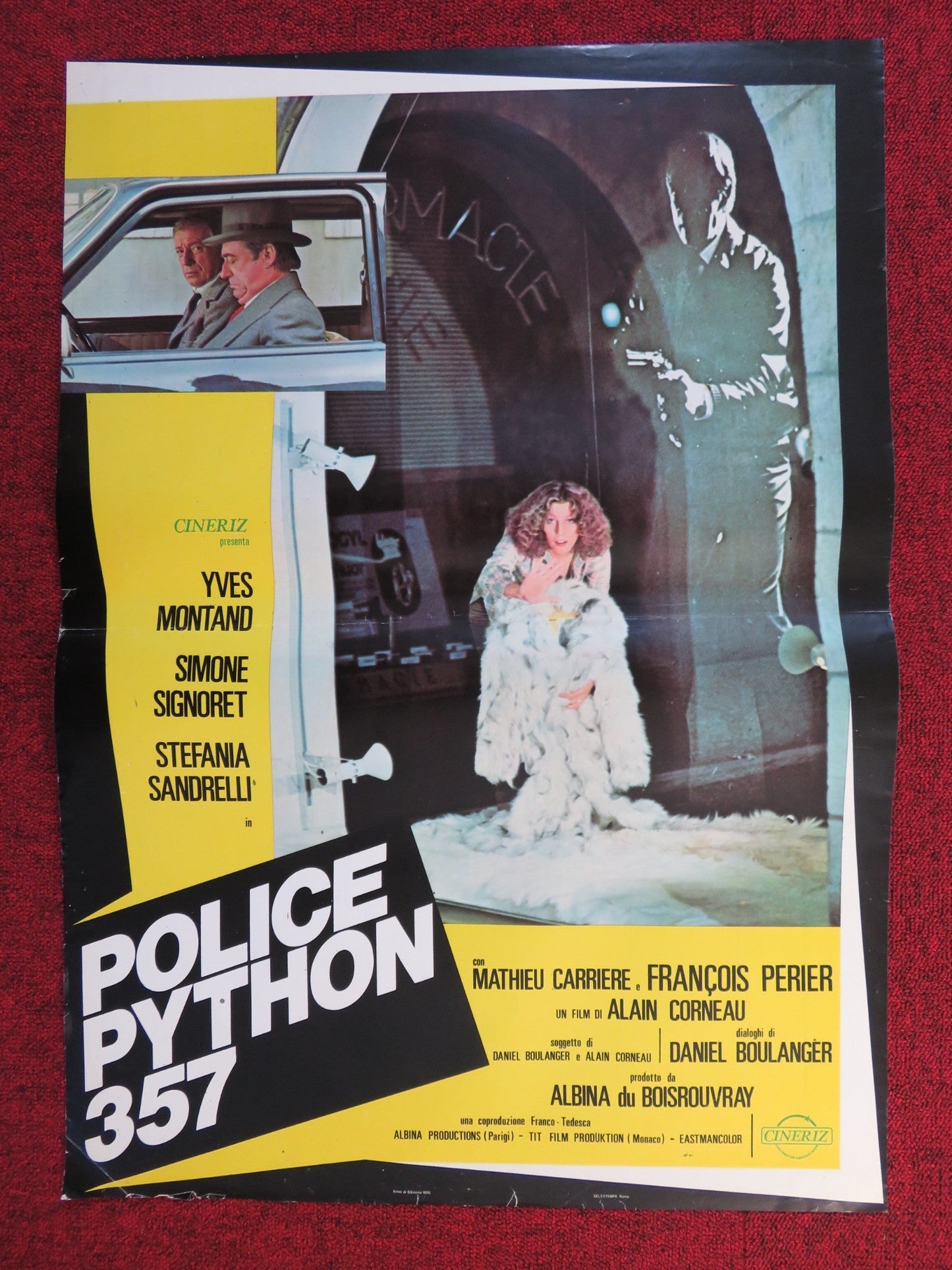 POLICE PYTHON 357 - B ITALIAN FOTOBUSTA POSTER YVES MONTAND SIMONE SIGNORET 1976 Rendezvous Cinema Movie posters
