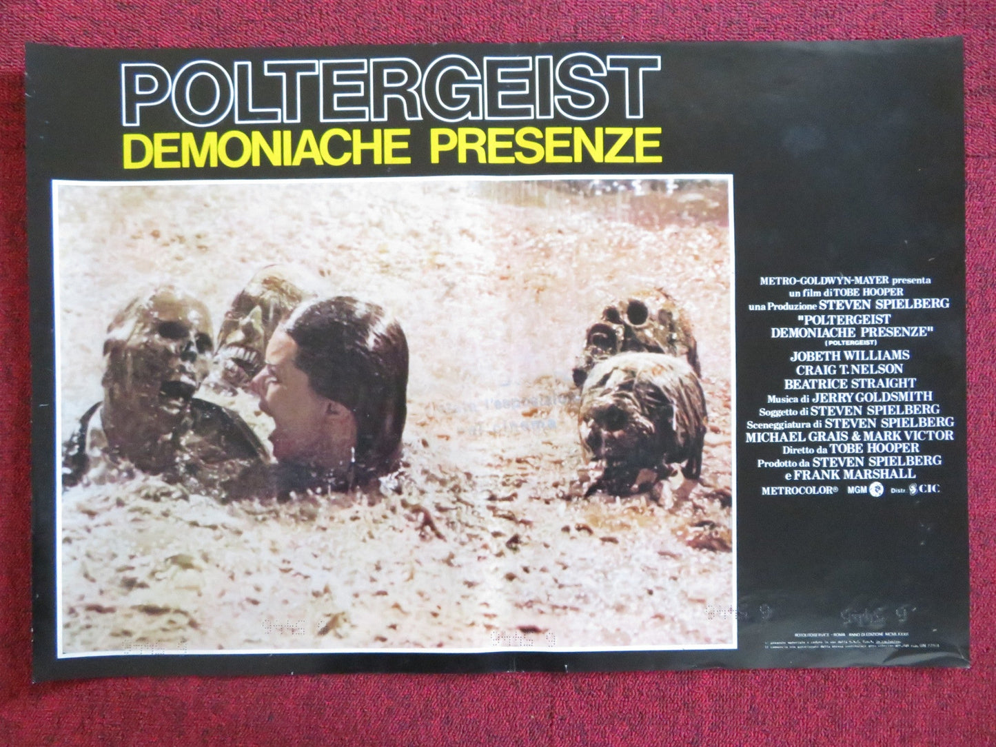 POLTERGEIST - C ITALIAN FOTOBUSTA POSTER SPIELBERG CRAIG T. NELSON 1982 Rendezvous Cinema Movie posters