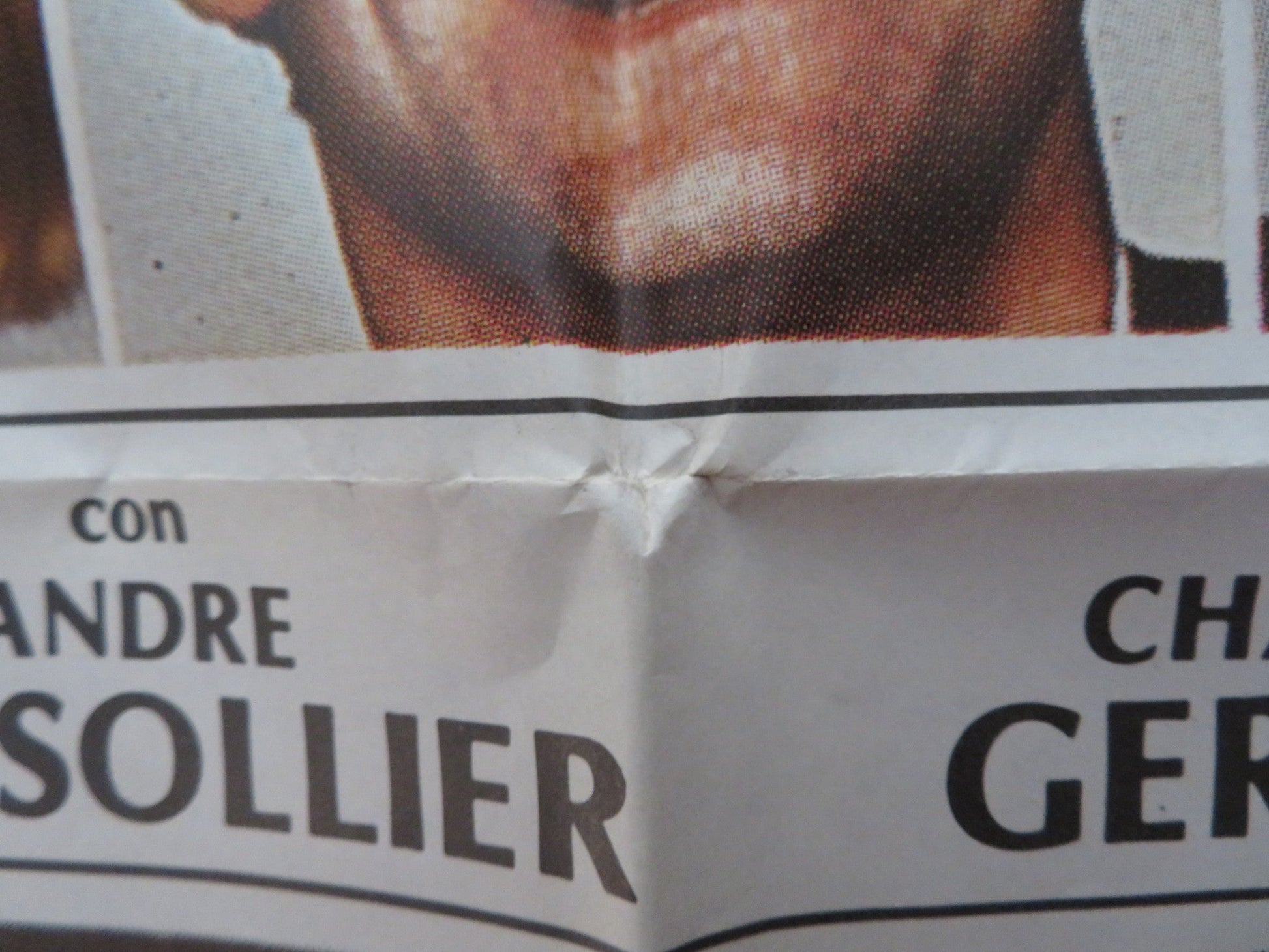 QU'EST - CE QUI FAIT COURIR DAVID FOLDED SPANISH POSTER CHARLES AZNAVOUR 1982 Rendezvous Cinema Movie posters