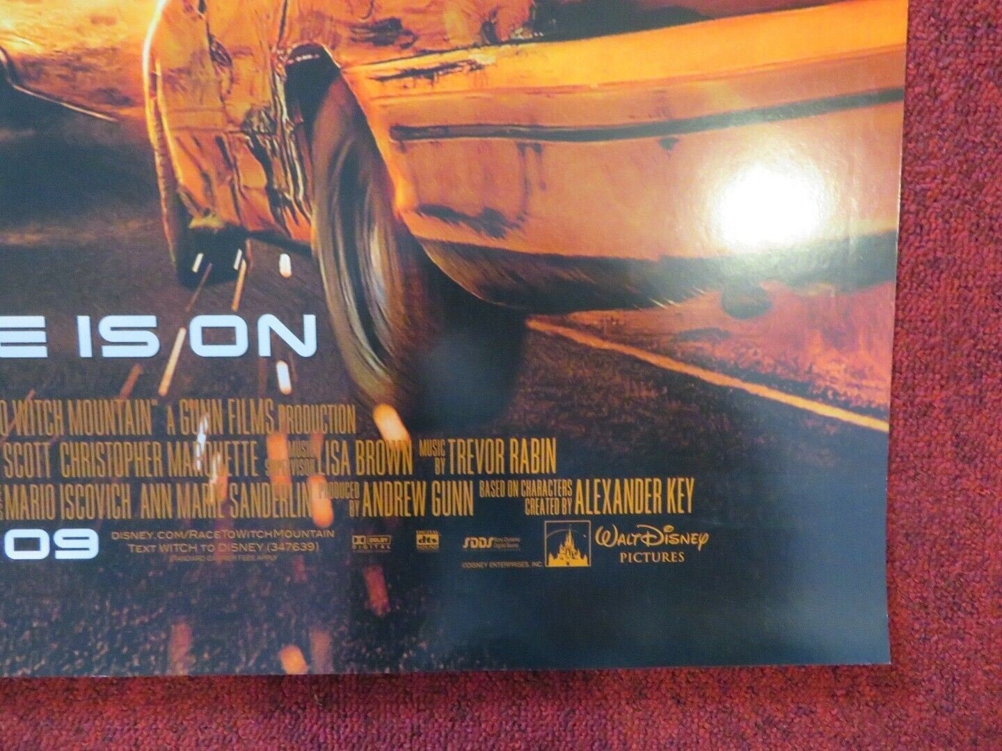 RACE TO WITCH MOUNTAIN US ONE SHEET ROLLED POSTER DISNEY DWAYNE JOHNSON 2009 Movie posters