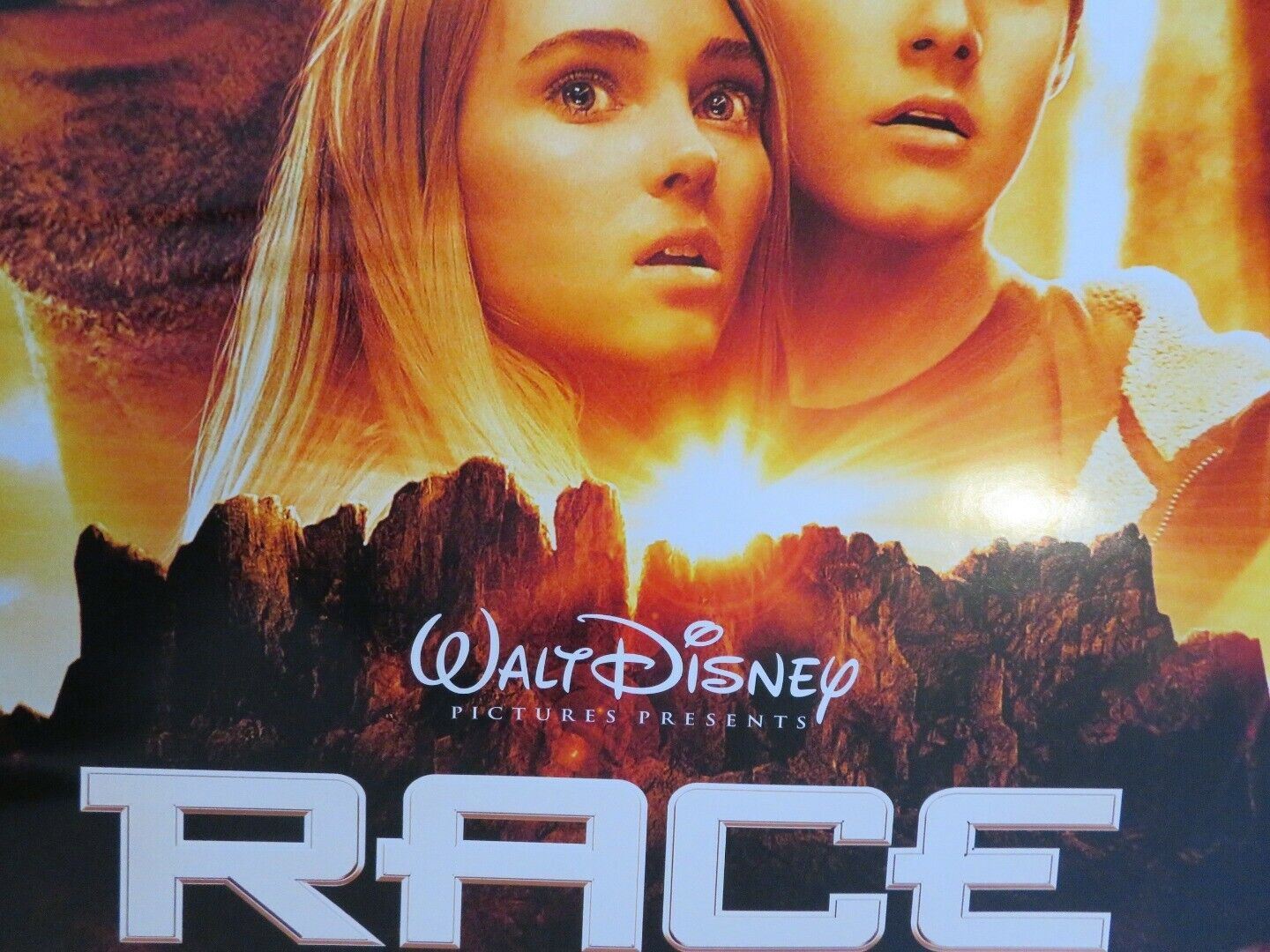 RACE TO WITCH MOUNTAIN US ONE SHEET ROLLED POSTER DISNEY DWAYNE JOHNSON 2009 Movie posters