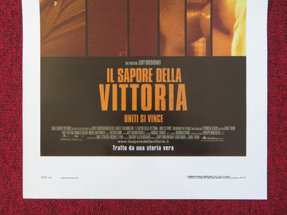 REMEMBER THE TITANS ITALIAN LOCANDINA POSTER DENZEL WASHINGTON WILL PATTON 2000 Rendezvous Cinema Movie posters