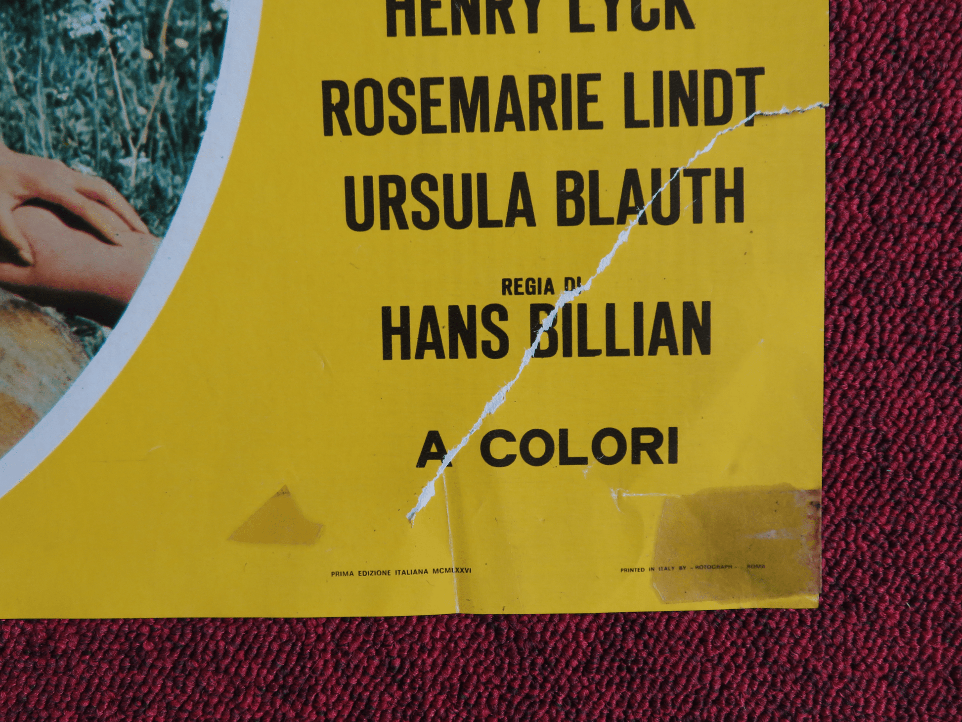 REPORTAGE DI GIOVANI MODELLE IN UN ATELIER SVEDESE ITALIAN FOTOBUSTA POSTER 1970 Rendezvous Cinema Movie posters