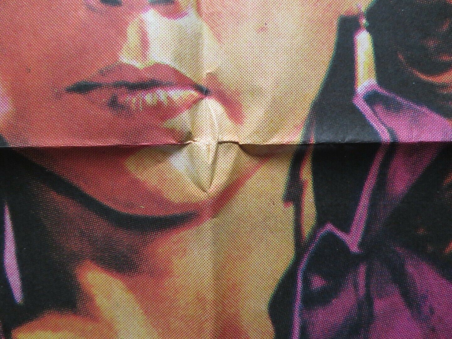 SAVAGE STREETS FOLDED ARGENTINA POSTER LINDA BLAIR JOHN VERNON 1984 - Rendezvous Cinema