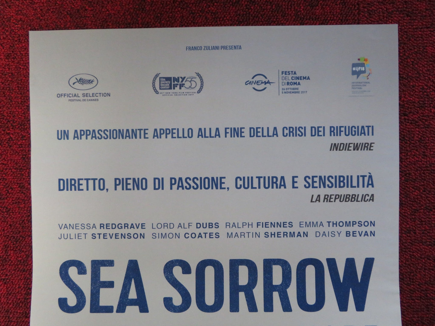 SEA SORROW ITALIAN LOCANDINA POSTER VANESSA REDGRAVE RALPH FIENNES 2017 Rendezvous Cinema Movie posters