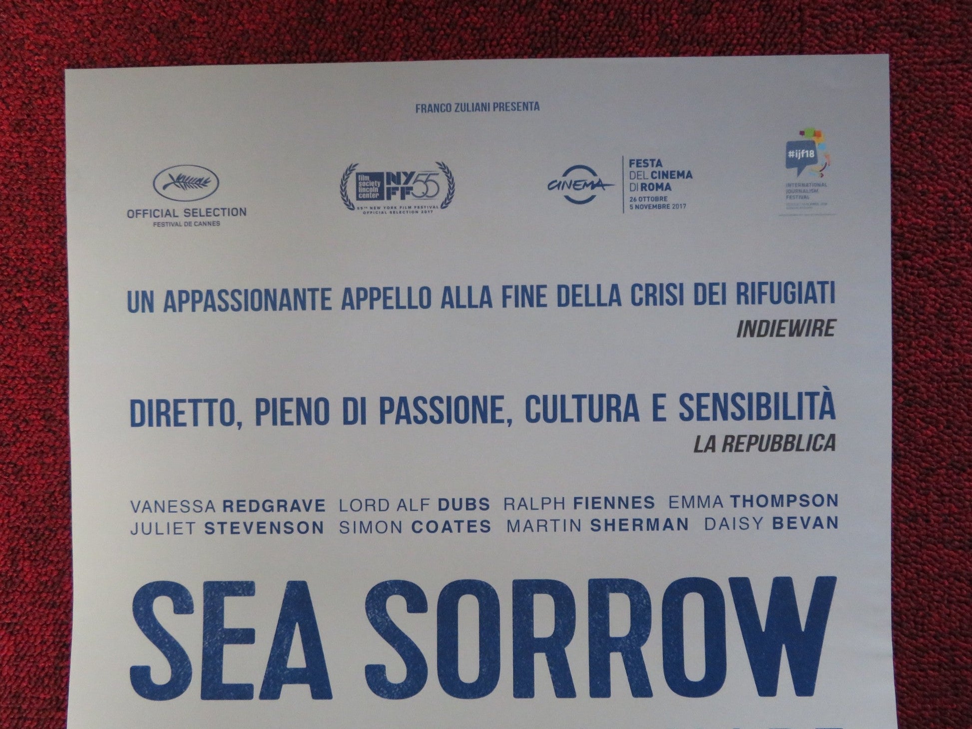 SEA SORROW ITALIAN LOCANDINA POSTER VANESSA REDGRAVE RALPH FIENNES 2017 Rendezvous Cinema Movie posters