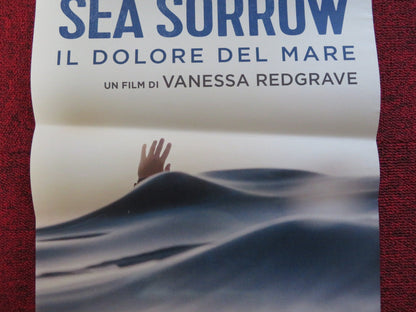 SEA SORROW ITALIAN LOCANDINA POSTER VANESSA REDGRAVE RALPH FIENNES 2017 Rendezvous Cinema Movie posters