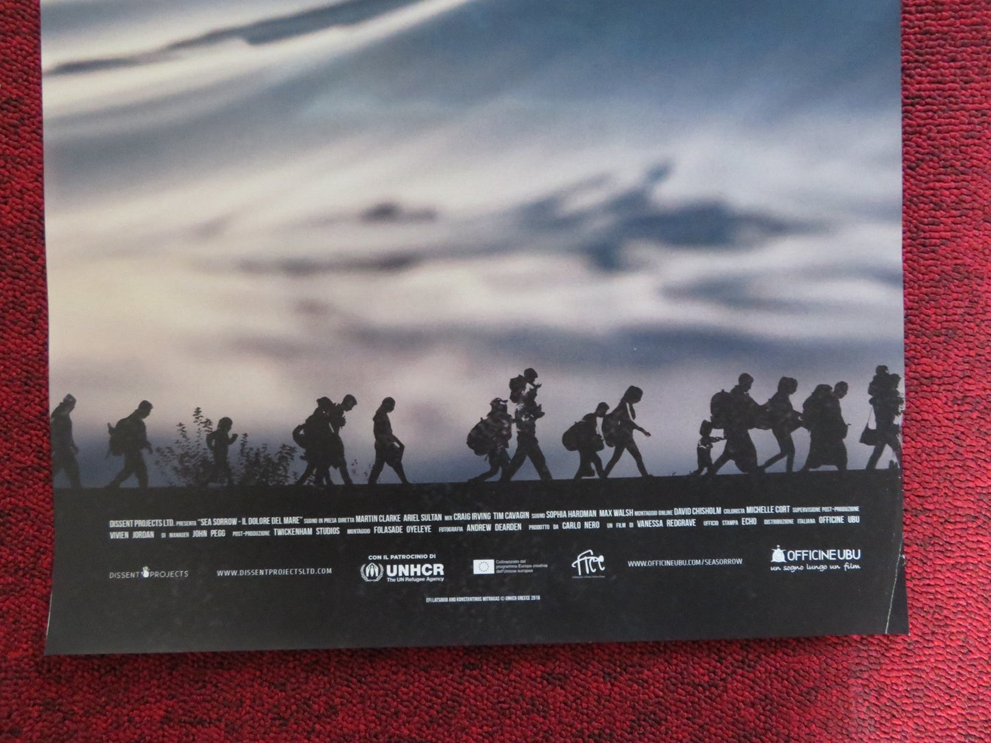 SEA SORROW ITALIAN LOCANDINA POSTER VANESSA REDGRAVE RALPH FIENNES 2017 Rendezvous Cinema Movie posters