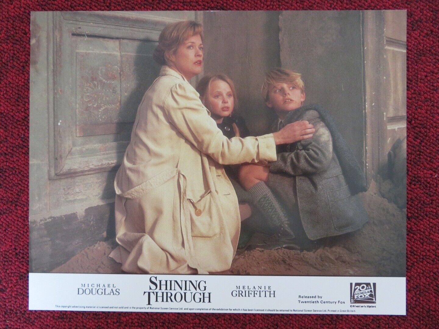 SHINING THROUGH - E LOBBY CARD MICHAEL DOUGLAS MELANIE GRIFFITH 1992 Rendezvous Cinema Movie posters