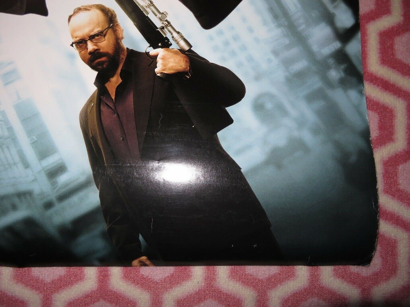 SHOOT EM' UP US ROLLED POSTER CLIVE OWEN PAUL GIAMATTI 2007 Movie posters