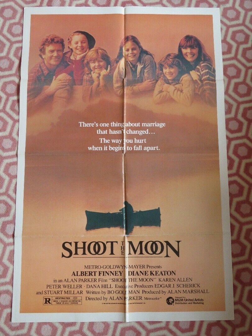 SHOOT THE MOON FOLDED US ONE SHEET POSTER ALBERT FINNEY DIANE KEATON 1981 Movie posters