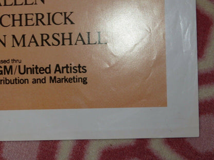 SHOOT THE MOON FOLDED US ONE SHEET POSTER ALBERT FINNEY DIANE KEATON 1981 Movie posters