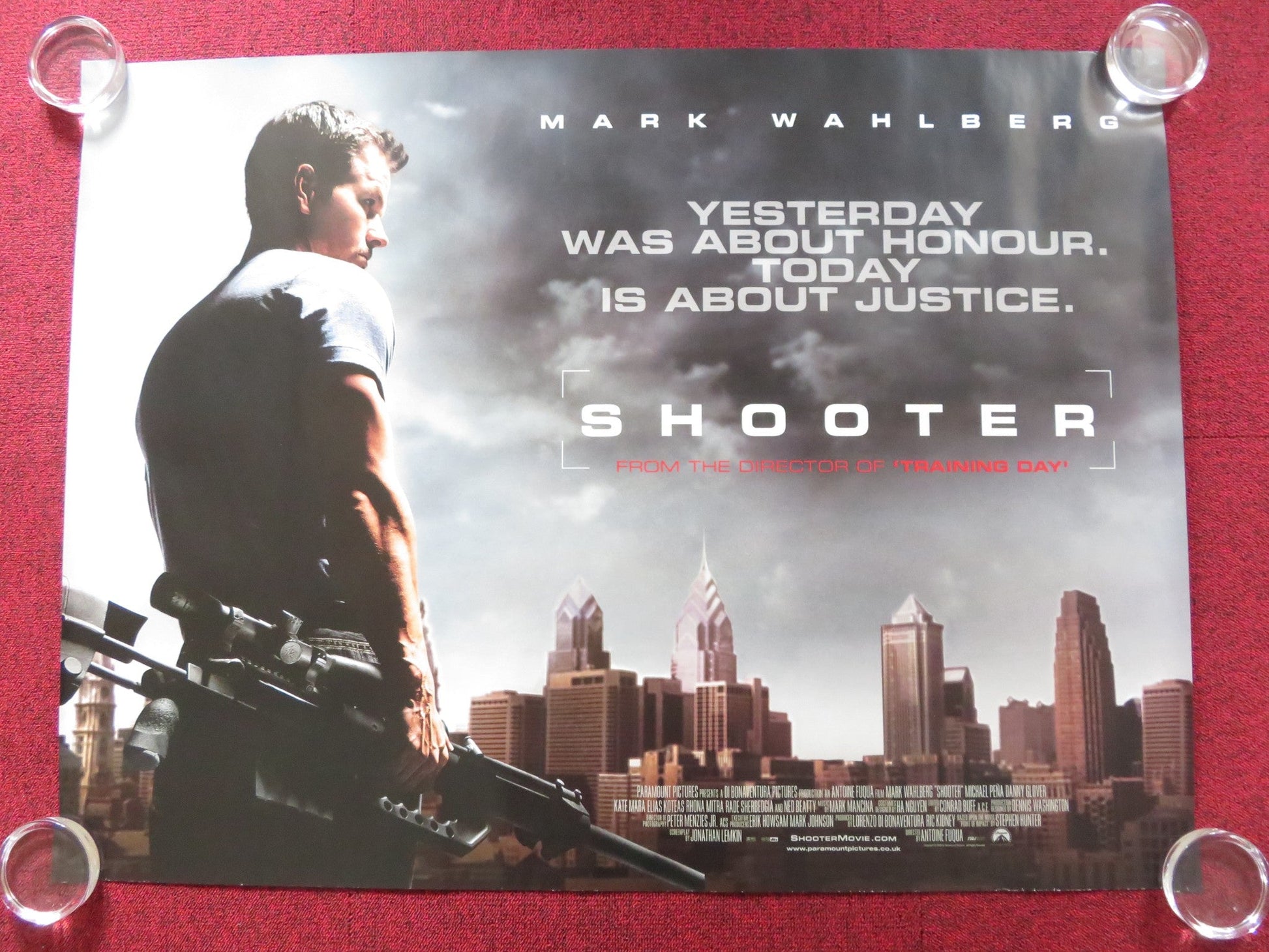 SHOOTER UK QUAD ROLLED POSTER MARK WAHLBERG MICHAEL PENA 2007 Rendezvous Cinema Movie posters