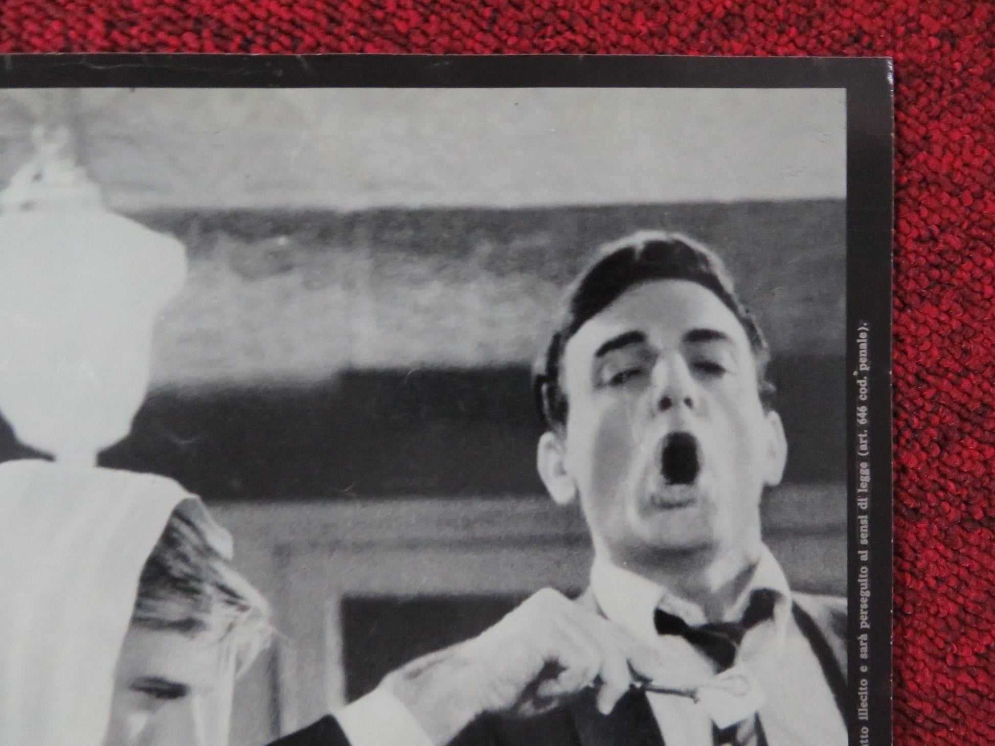 SITUATION HOPELESS - BUT NOT SERIOUS - B ITALIAN FOTOBUSTA POSTER GUINNESS 1965 Rendezvous Cinema Movie posters