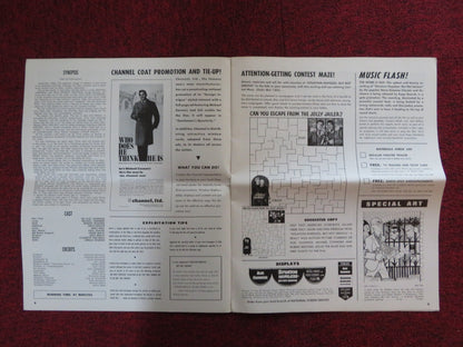 SITUATION HOPELESS - BUT NOT SERIOUS UNCUT PARAMOUNT FOLDED PRESS BOOK 1965 Rendezvous Cinema Movie posters