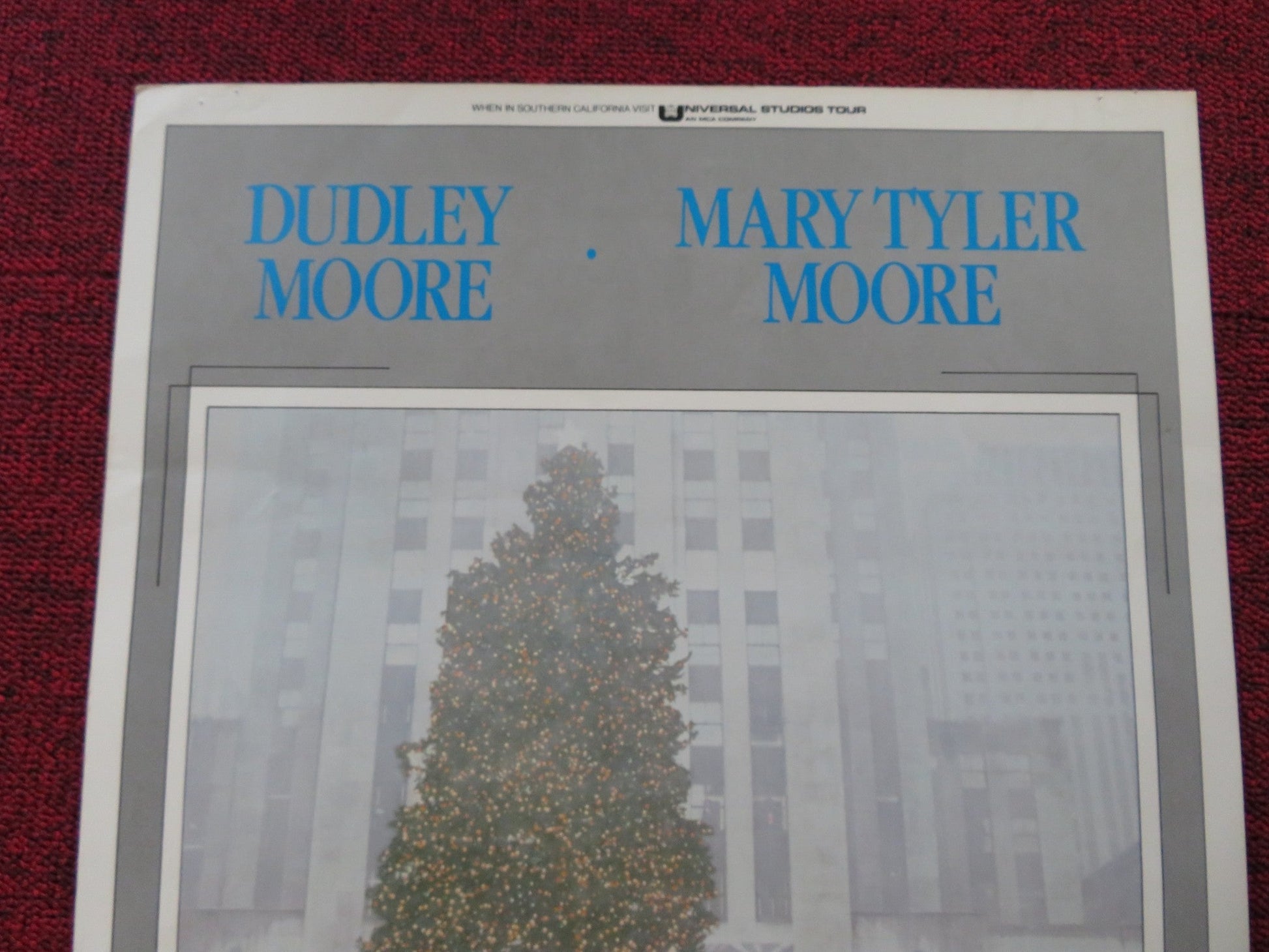 SIX WEEKS US INSERT (14"x 36") POSTER DUDLEY MOORE MARY TYLER MOORE 1982 Rendezvous Cinema Movie posters