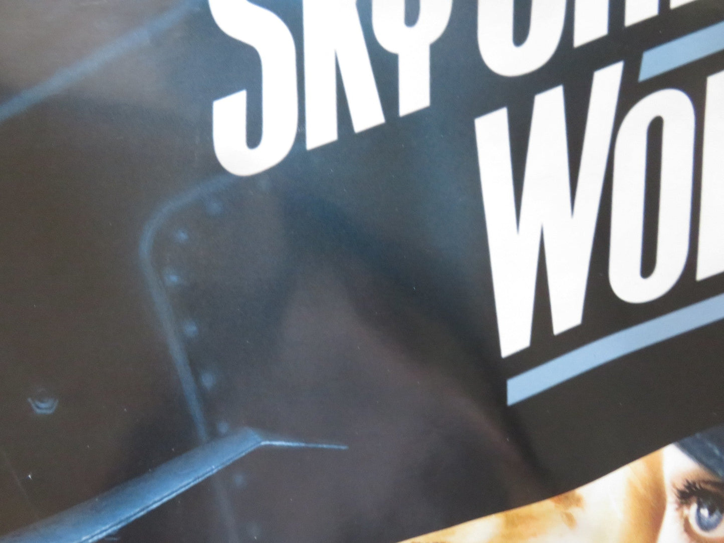 SKY CAPTAIN AND THE WORLD OF TOMORROW UK QUAD (30"x 40") ROLLED POSTER 2004 Rendezvous Cinema Movie posters