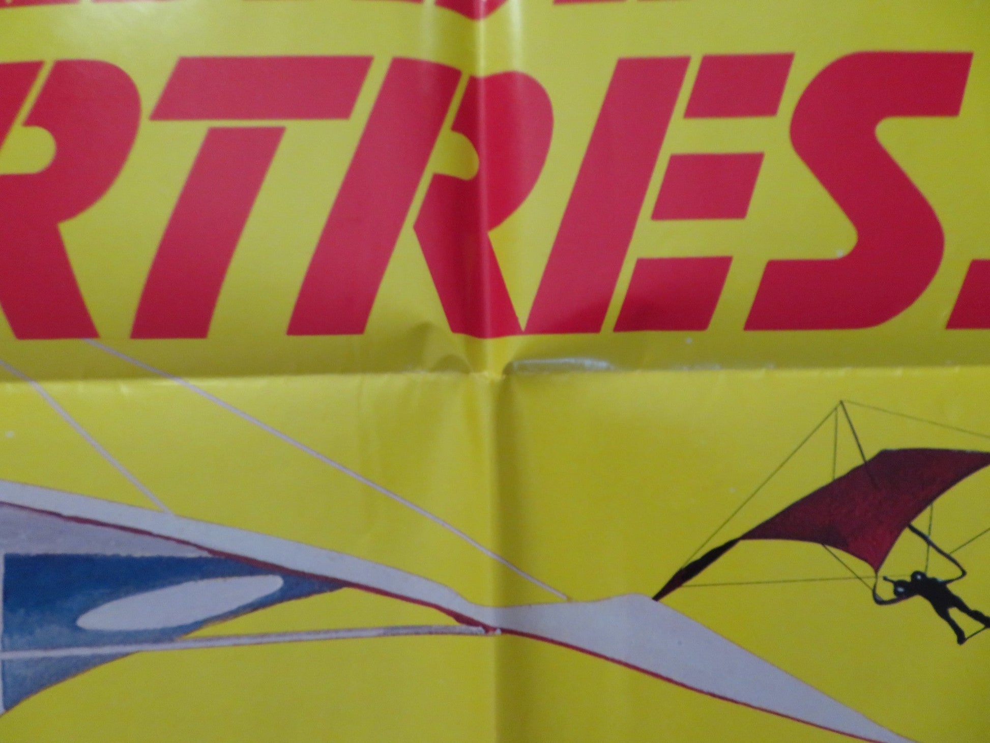 SKY RIDERS FOLDED US ONE SHEET POSTER JAMES COBURN SUSANNAH YORK 1976 Rendezvous Cinema Movie posters