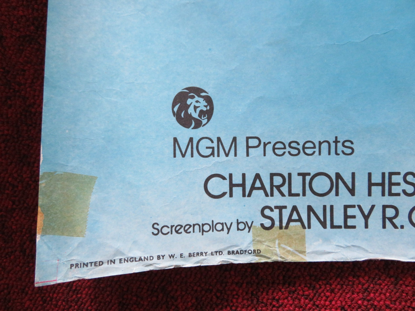 SKYJACKED UK QUAD POSTER FOLDED CHARLTON HESTON YVETTE MIMIEUX 1975 Rendezvous Cinema Movie posters