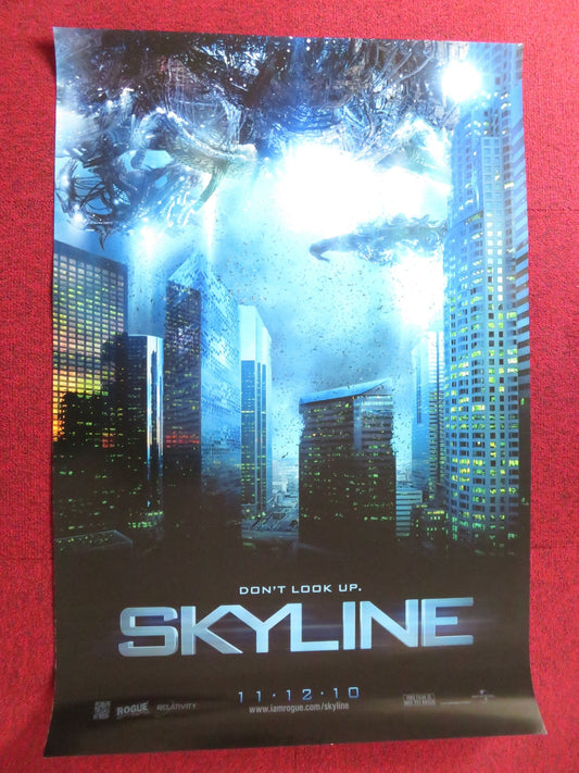SKYLINE - C US ONE SHEET ROLLED POSTER ERIC BALFOUR SCOTTIE THOMPSON 2010 Rendezvous Cinema Movie posters
