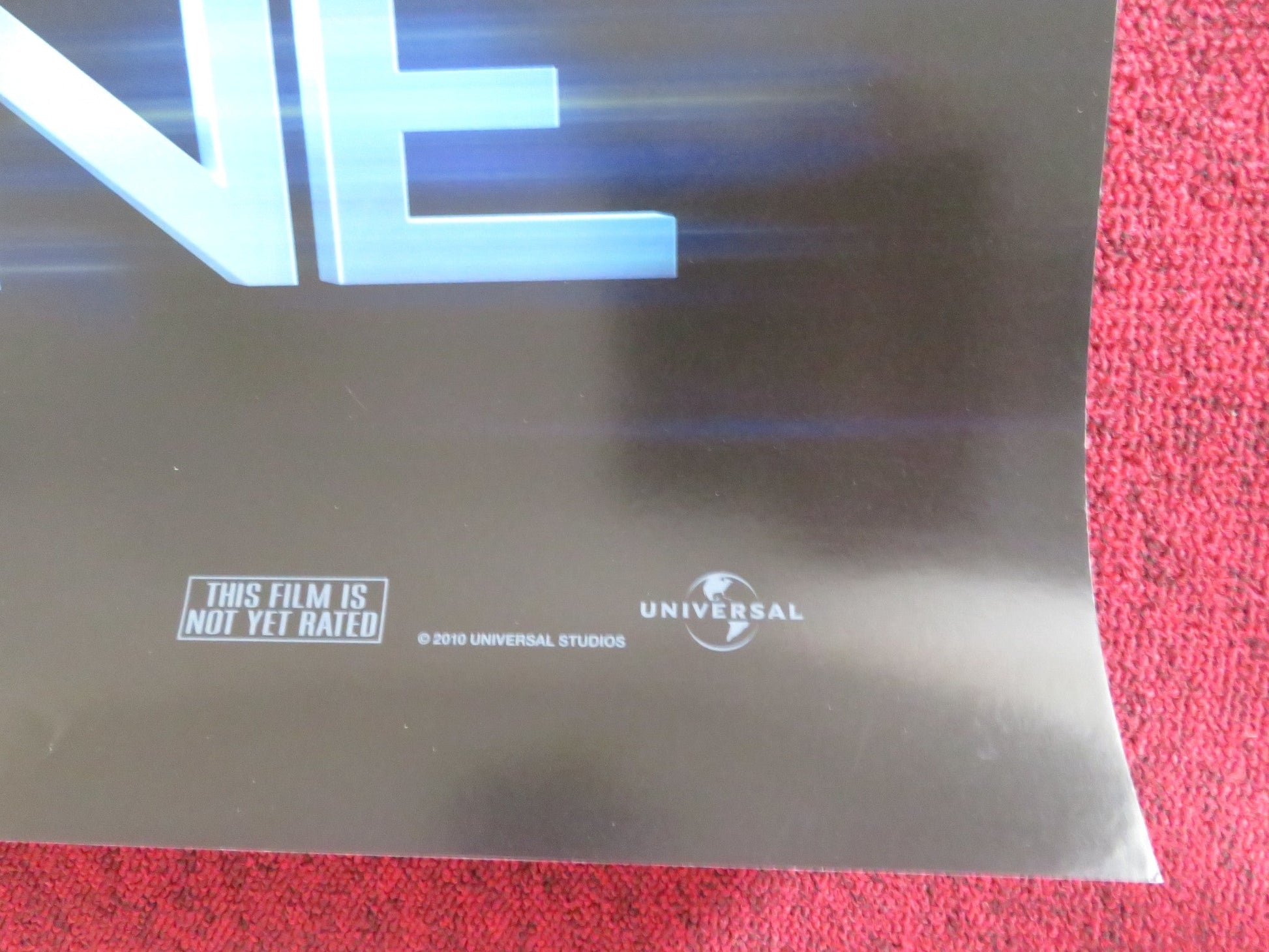 SKYLINE - C US ONE SHEET ROLLED POSTER ERIC BALFOUR SCOTTIE THOMPSON 2010 Rendezvous Cinema Movie posters