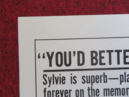 SMAMELESS OLD LADY / LA VIEILLE DAME INDIGNE FOLDED US ONE SHEET POSTER 1966 Movie posters