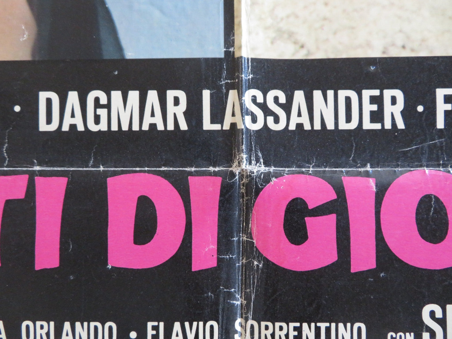 SO YOUNG, SO LOVELY, SO VICIOUS.... ITALIAN FOGLIO POSTER GLORIA DAGMAR 1975 Rendezvous Cinema Movie posters