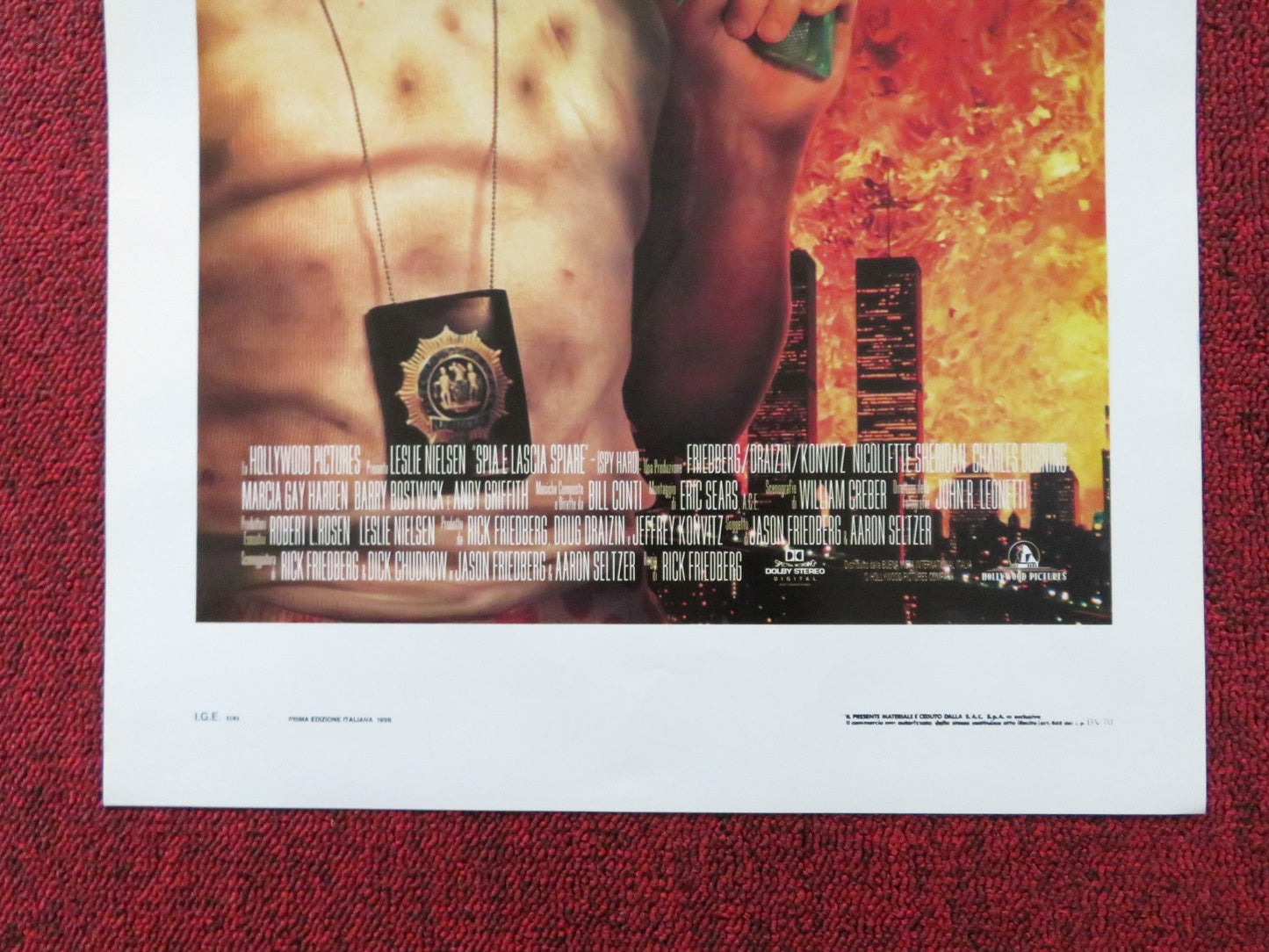 SPY HARD ITALIAN LOCANDINA POSTER LESLIE NIELSEN NICOLLETTE SHERIDAN 1996 Rendezvous Cinema Movie posters