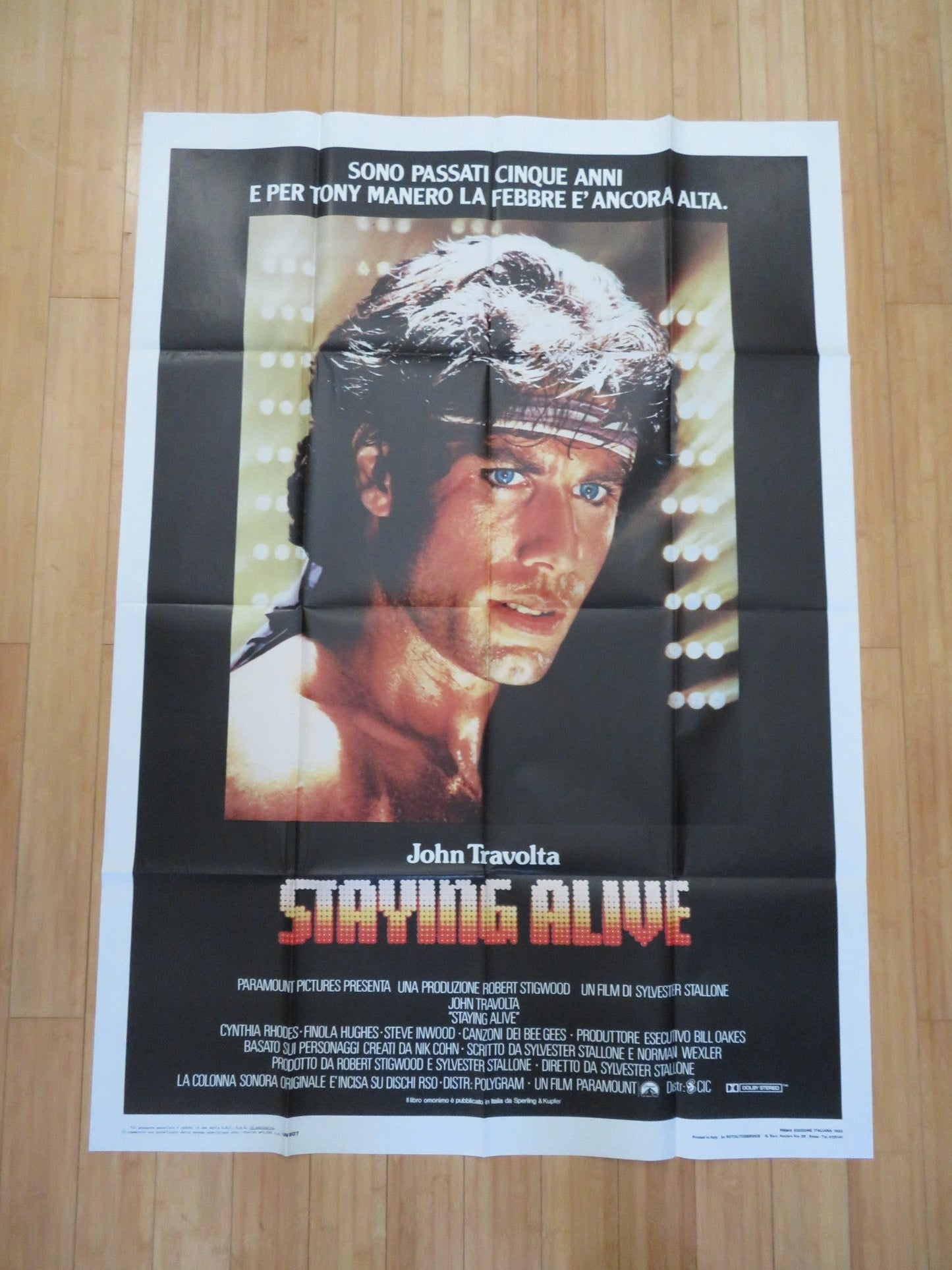 STAYING ALIVE ITALIAN 2 FOGLIO POSTER JOHN TRAVOLTA CYNTHIA RHODES 1983 Rendezvous Cinema Movie posters