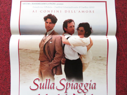 SULLA SPIAGGIA E DI LA DAL MOLO ITALIAN LOCANDINA POSTER ANDREA RENZI 2000 Rendezvous Cinema Movie posters