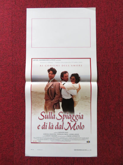 SULLA SPIAGGIA E DI LA DAL MOLO ITALIAN LOCANDINA POSTER ANDREA RENZI 2000 Rendezvous Cinema Movie posters