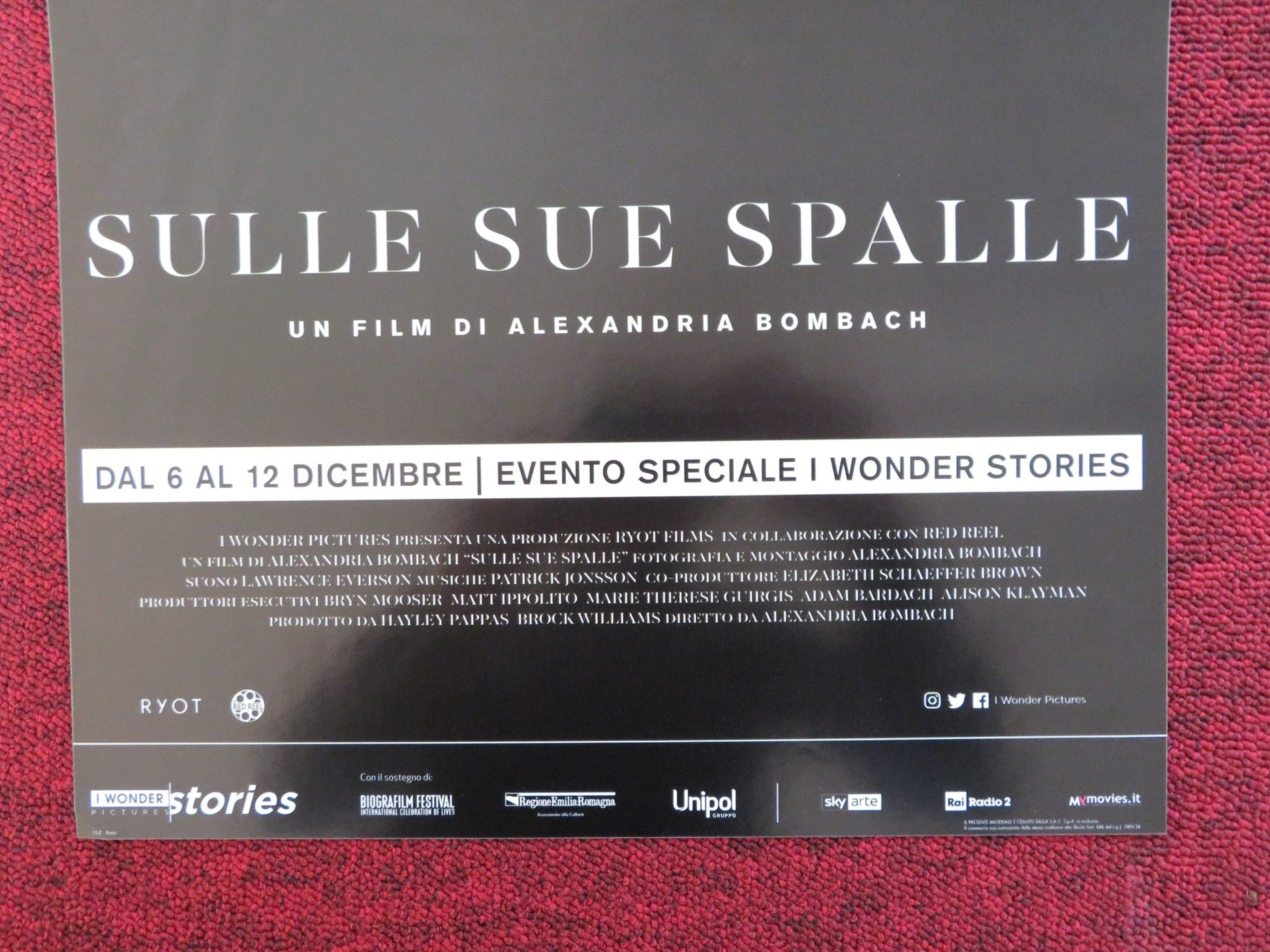 SULLE SUE SPALLE ITALIAN LOCANDINA POSTER NADIA MURAD MURAD ISMAEL 2018 Rendezvous Cinema Movie posters