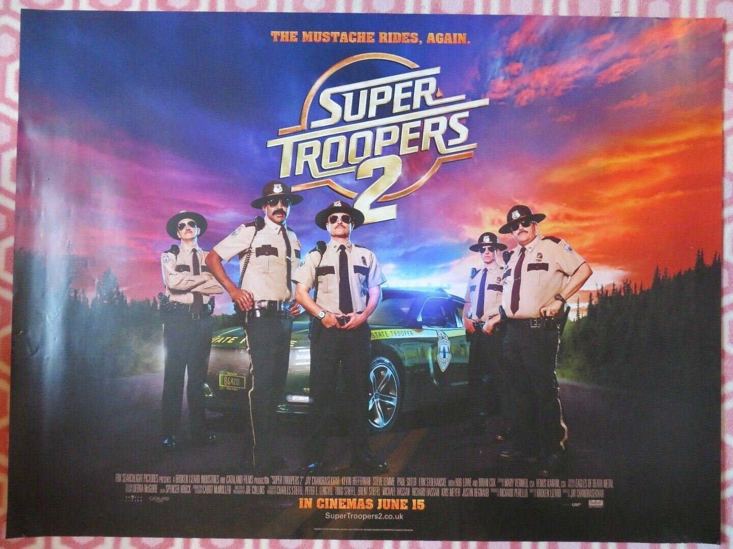 SUPER TROOPERS 2 BRITISH QUAD (30"x 40") ROLLED POSTER SEANN WILLIAM SCOTT 2018 Movie posters