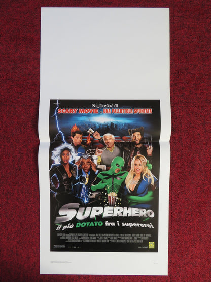 SUPERHERO MOVIE ITALIAN LOCANDINA POSTER LESLIE NIELSEN KEVIN HART 2008 Rendezvous Cinema Movie posters