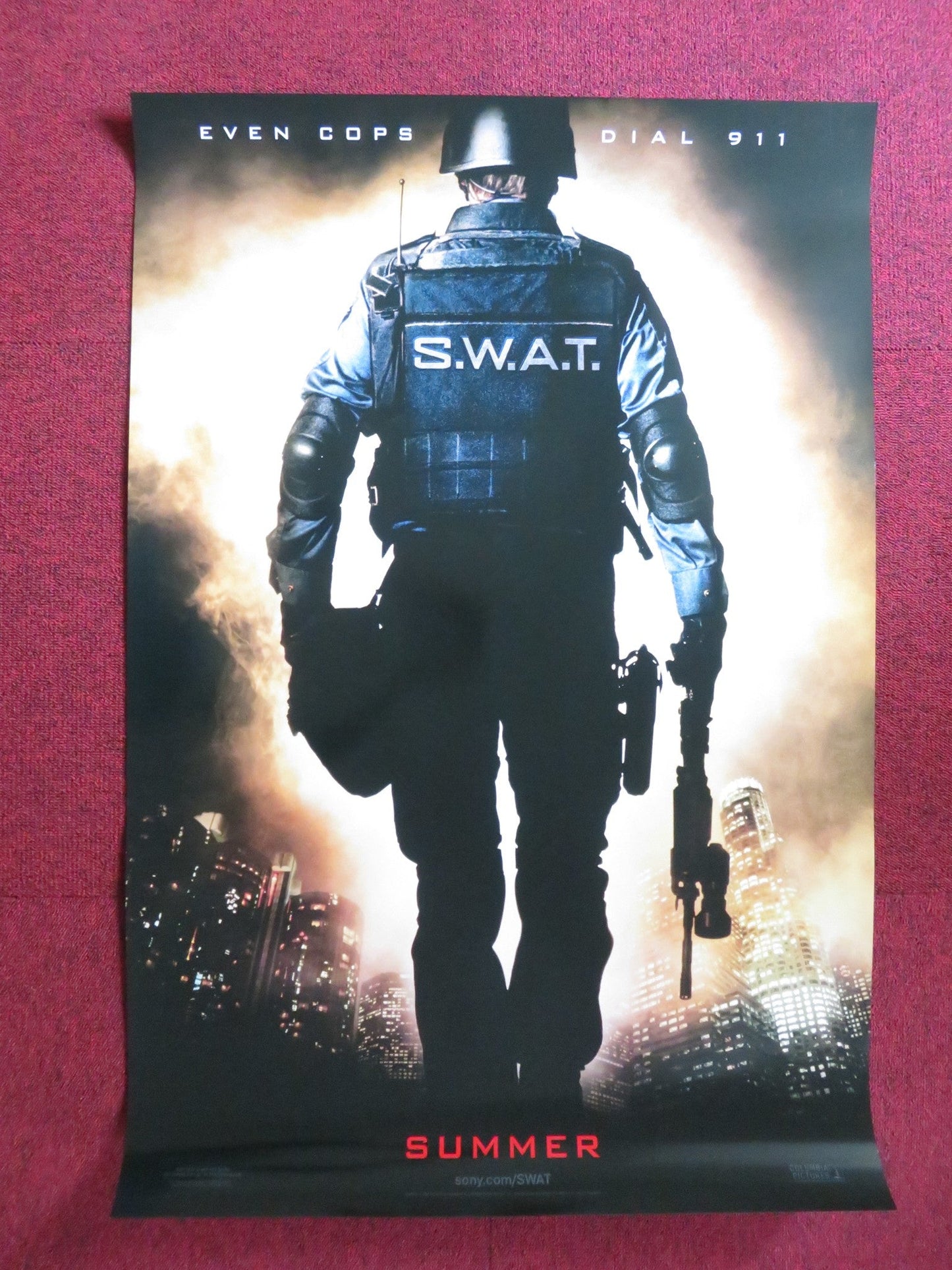 S.W.A.T US ONE SHEET ROLLED POSTER SAMUEL L. JACKSON COLIN FARRELL 2003 Rendezvous Cinema Movie posters