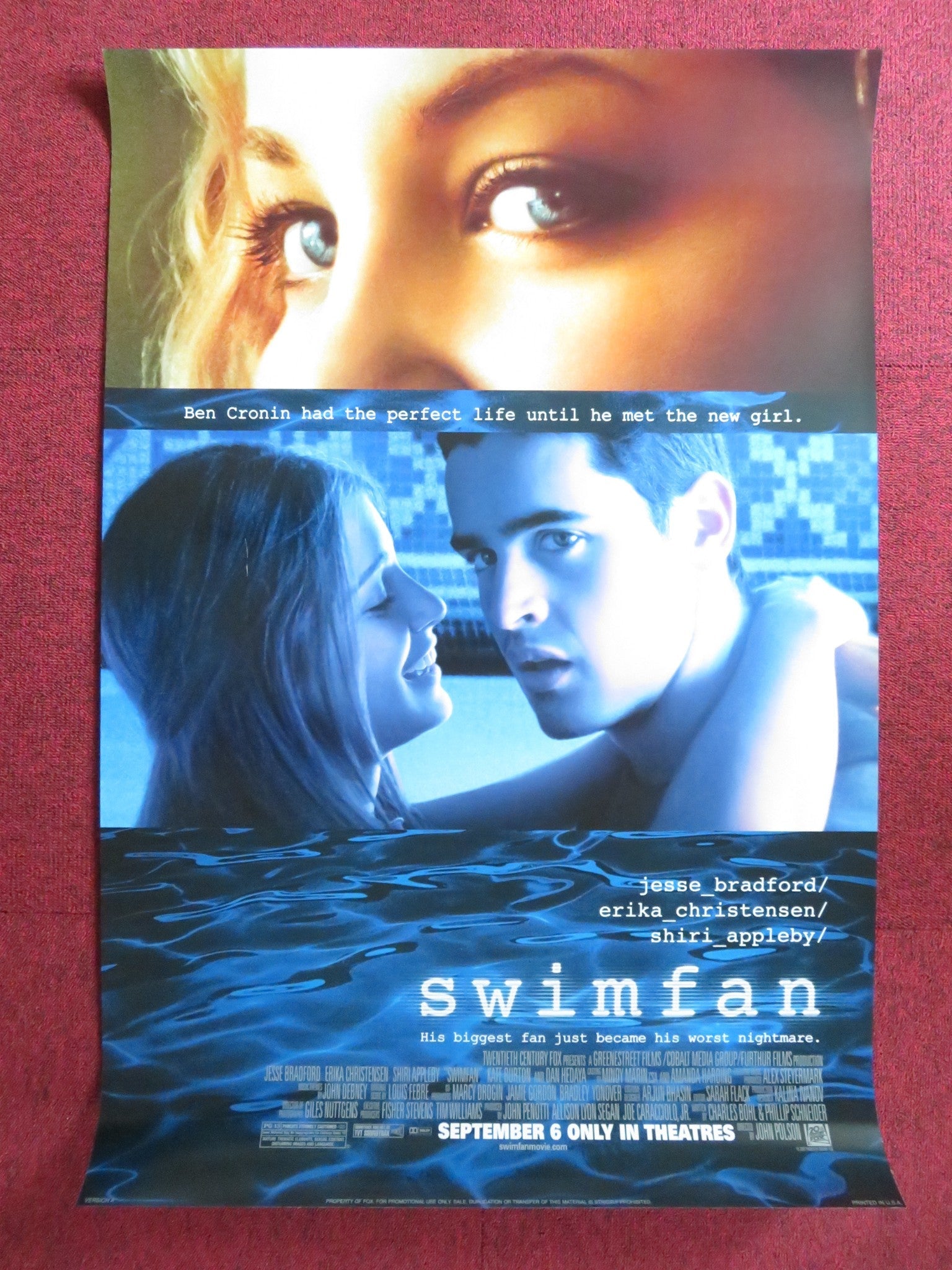 SWIMFAN - B US ONE SHEET ROLLED POSTER JESSE BRADFORD ERIKA CHRISTENSEN 2002 Rendezvous Cinema Movie posters