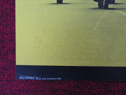 TARGET OF AN ASSASSIN ITALIAN FOTOBUSTA POSTER ANTHONY QUINN JOHN P. LAW 1977 Rendezvous Cinema Movie posters